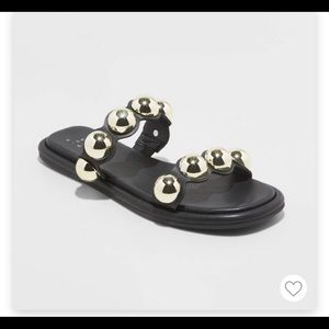 Worn once for photo shoot A New Day Blk Didi shoe. Size 8